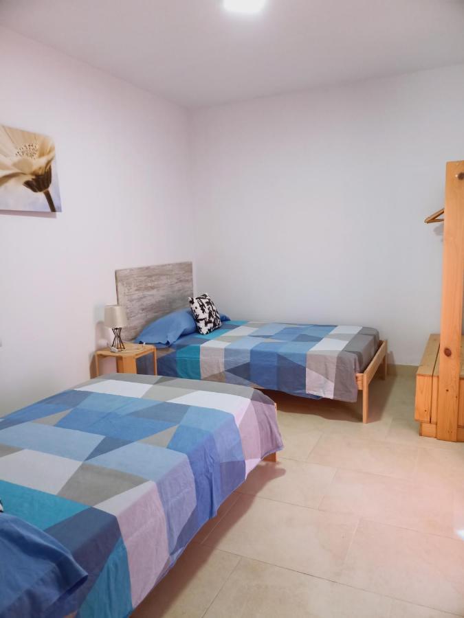 Chalet amplio con Jardín y zona barbacoa. Reus Exterior foto