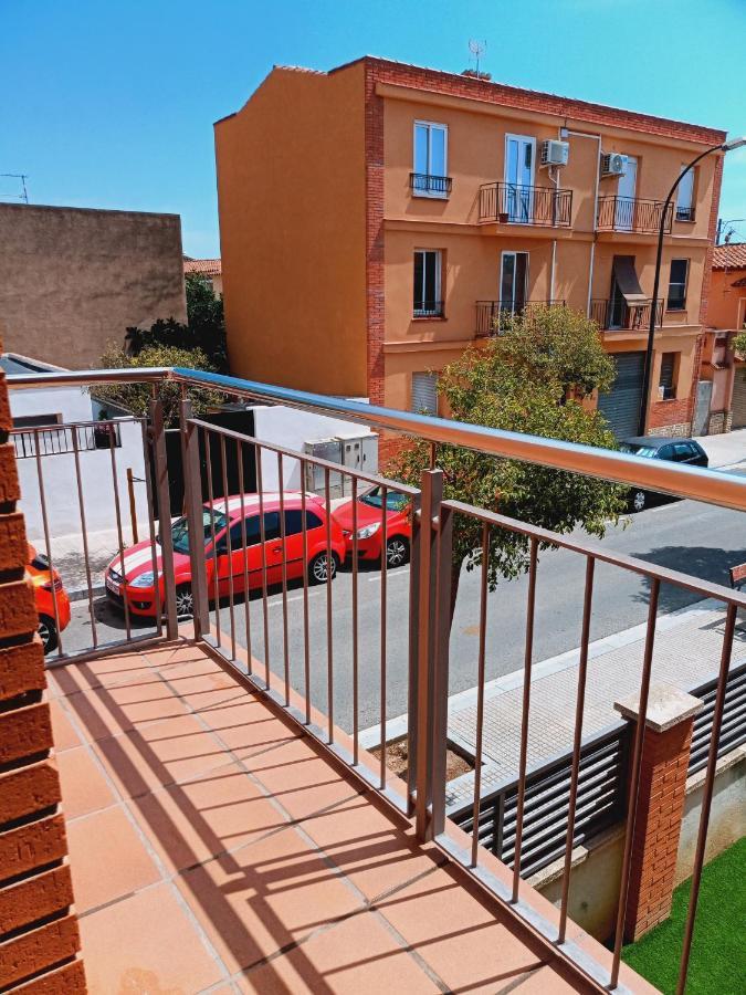 Chalet amplio con Jardín y zona barbacoa. Reus Exterior foto